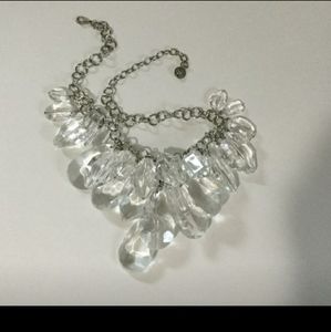 Vintage chunky clear acrylic and silver necklace.